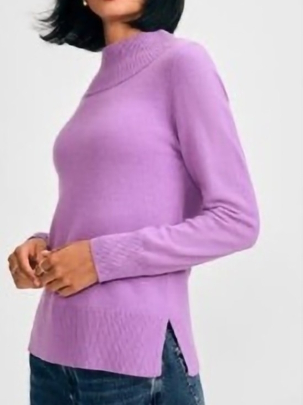 100% Cashmere Isaac Mizrahi Lilac Mock Neck Women's Sweater